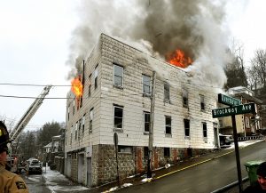 Blaze breaks out in building at corner of Brockway Avenue and Overdale Street